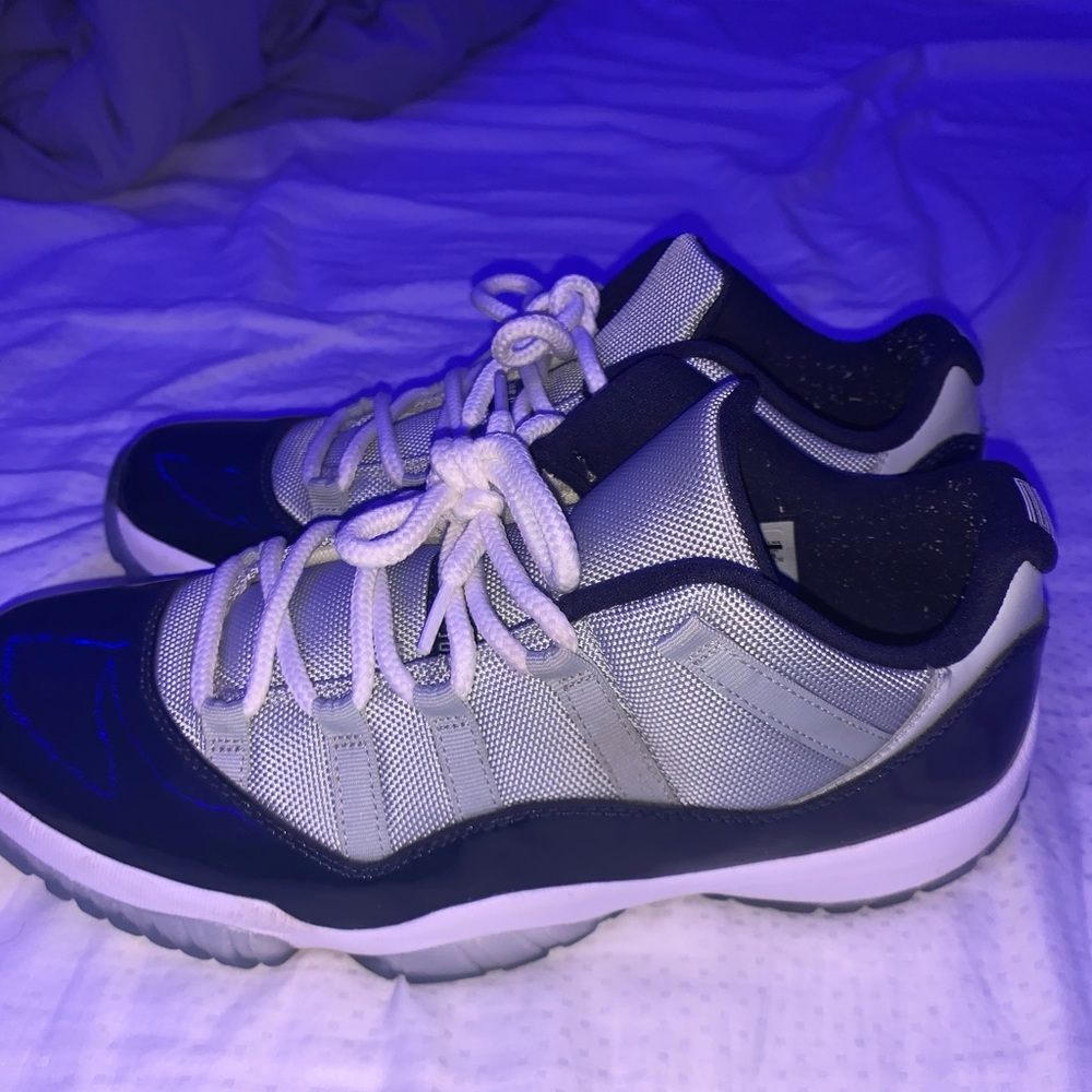Georgetown Jordan 11s